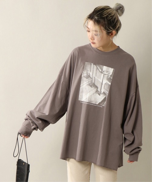 notch.(ノッチ)の「フォトプリントビッグルーズロンT(Tシャツ/カットソー・レディース・チャコールグレー/オフホワイト/ダークパープル・M)」の1枚目の写真