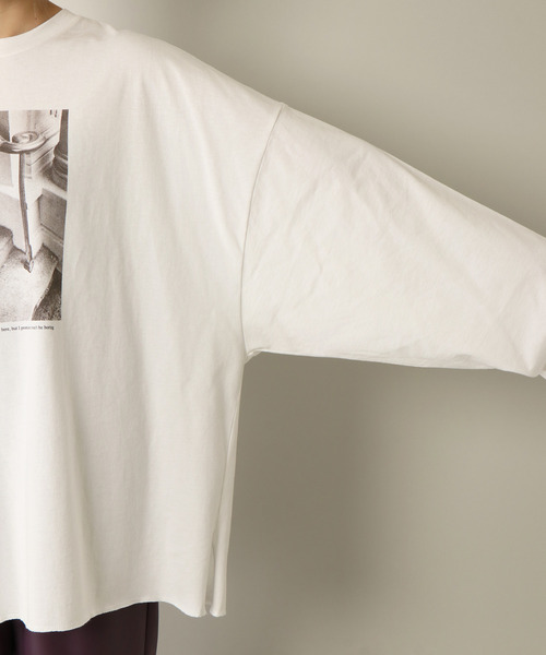 notch.(ノッチ)の「フォトプリントビッグルーズロンT(Tシャツ/カットソー・レディース・チャコールグレー/オフホワイト/ダークパープル・M)」の8枚目の写真