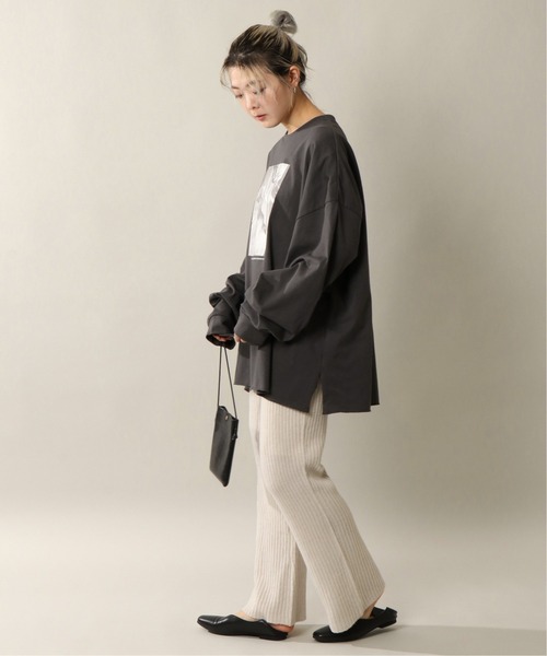notch.(ノッチ)の「フォトプリントビッグルーズロンT(Tシャツ/カットソー・レディース・チャコールグレー/オフホワイト/ダークパープル・M)」の4枚目の写真