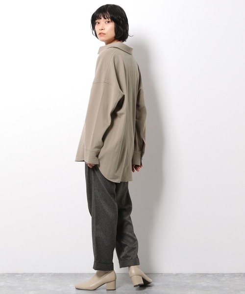LAKOLE（ラコレ）の「トーナルステッチオーバーサイズシャツ / LAKOLE（シャツ/ブラウス・レディース・ライトベージュ/ブルー/アイボリー・SMALL/MEDIUM）」の8枚目の写真