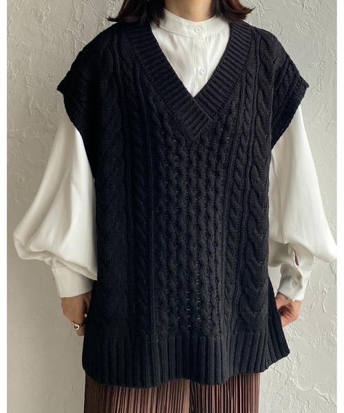 セール】オーバーサイズ Vネック ケーブル アラン編み ざっくり ニット