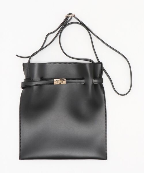 DouDou（ドゥドゥ）の「【再入荷】ベルトモチーフポシェット（ショルダーバッグ・レディース・ブラック/グレイッシュベージュ・FREE）」の20枚目の写真