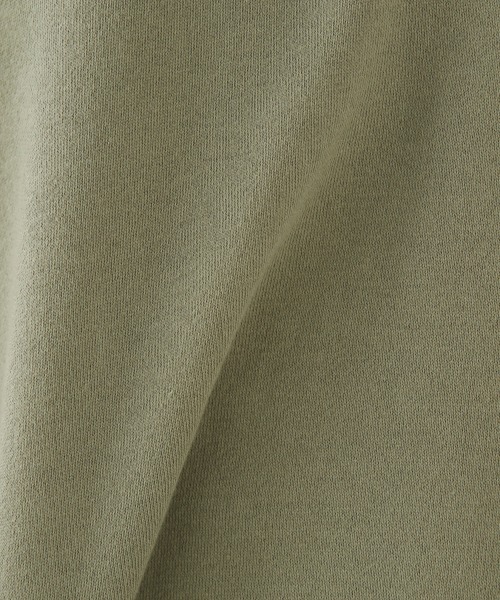 LOWRYS FARM（ローリーズファーム）の「ウラケサイドＺＩＰプルオーバーＬＳ　919406（スウェット・レディース・チャコールグレー/カーキ/アイボリー・FREE）」の20枚目の写真