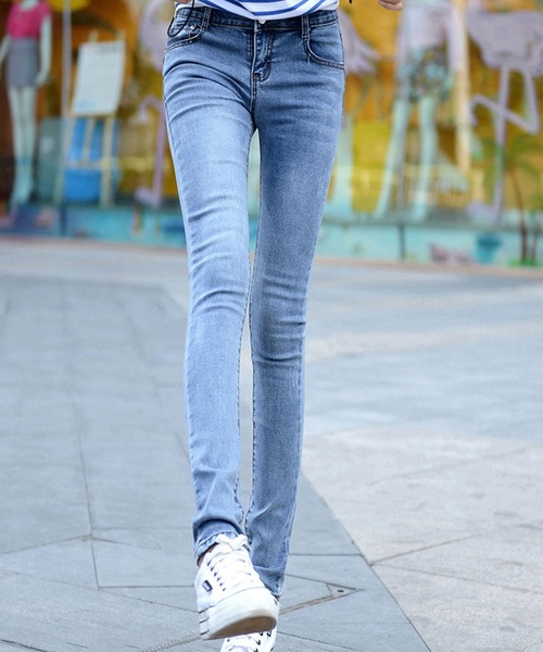 DAY CLOSET(デイ クローゼット)の「レディース アメカジハイウエストストレッチスキニージーンズ(デニムパンツ・レディース・ブルー/ライトブルー/ブラック・M/2XL/S/L/3XL/4XL/XL)」の8枚目の写真