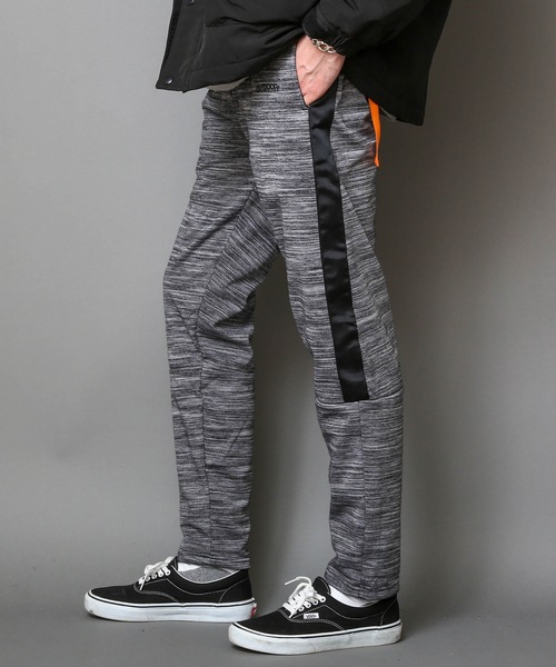OUTDOOR PRODUCTS（アウトドアプロダクツ）の「【OUTDOOR PRODUCTS】防風裏フリース　ストレッチジョガーパンツ　サイドライン入り　テーパードシルエット（スウェットパンツ・メンズ・チャコールグレー/ブラック/グレー/スミクロ・SMALL/MEDIUM/LARGE/X-LARGE）」の15枚目の写真