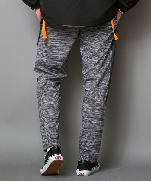 OUTDOOR PRODUCTS（アウトドアプロダクツ）の「【OUTDOOR PRODUCTS】防風裏フリース　ストレッチジョガーパンツ　サイドライン入り　テーパードシルエット（スウェットパンツ・メンズ・チャコールグレー/ブラック/グレー/スミクロ・SMALL/MEDIUM/LARGE/X-LARGE）」の16枚目の写真