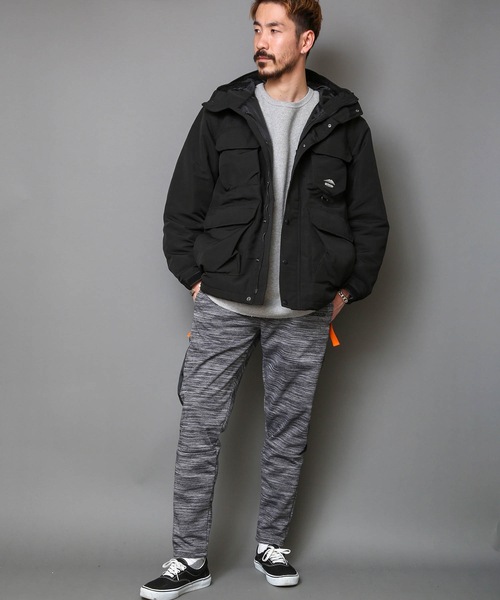 OUTDOOR PRODUCTS（アウトドアプロダクツ）の「【OUTDOOR PRODUCTS】防風裏フリース　ストレッチジョガーパンツ　サイドライン入り　テーパードシルエット（スウェットパンツ・メンズ・チャコールグレー/ブラック/グレー/スミクロ・SMALL/MEDIUM/LARGE/X-LARGE）」の13枚目の写真