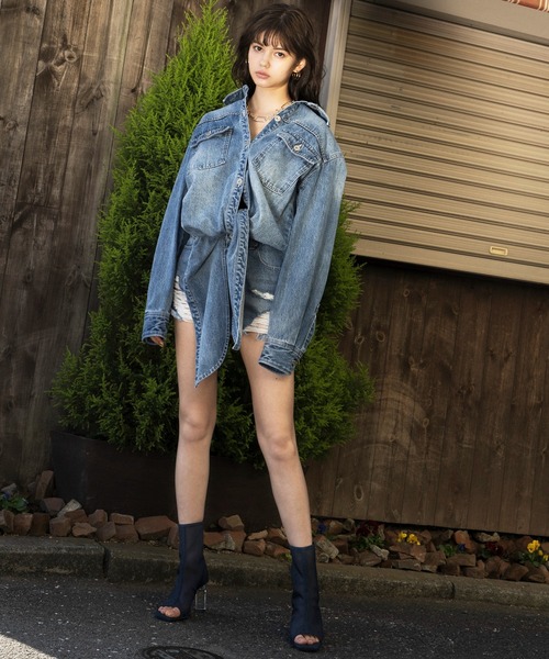 SPIRALGIRL（スパイラルガール）の「クリアヒールシアーショートブーツ（ブーツ・レディース・ネイビー/オフホワイト・MEDIUM/LARGE）」の14枚目の写真