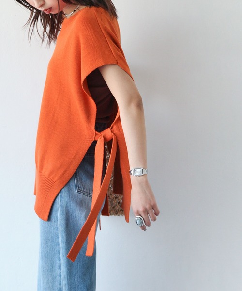 Chillfar（チルファー）の「天竺編みサイドリボンニットベスト（ベスト・レディース・ブラック/ベージュ/ブラウン/グレー/アイボリー/ブルーグレー/モカ/カーキ/オレンジ/グリーン/オフホワイト・FREE）」の11枚目の写真