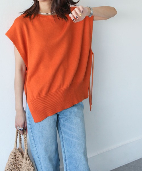 Chillfar（チルファー）の「天竺編みサイドリボンニットベスト（ベスト・レディース・ブラック/ベージュ/ブラウン/グレー/アイボリー/ブルーグレー/モカ/カーキ/オレンジ/グリーン/オフホワイト・FREE）」の13枚目の写真