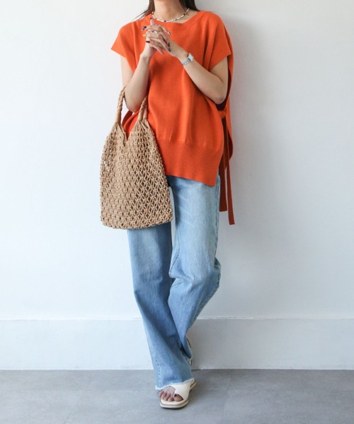 Chillfar（チルファー）の「天竺編みサイドリボンニットベスト（ベスト・レディース・ブラック/ベージュ/ブラウン/グレー/アイボリー/ブルーグレー/モカ/カーキ/オレンジ/グリーン/オフホワイト・FREE）」の20枚目の写真