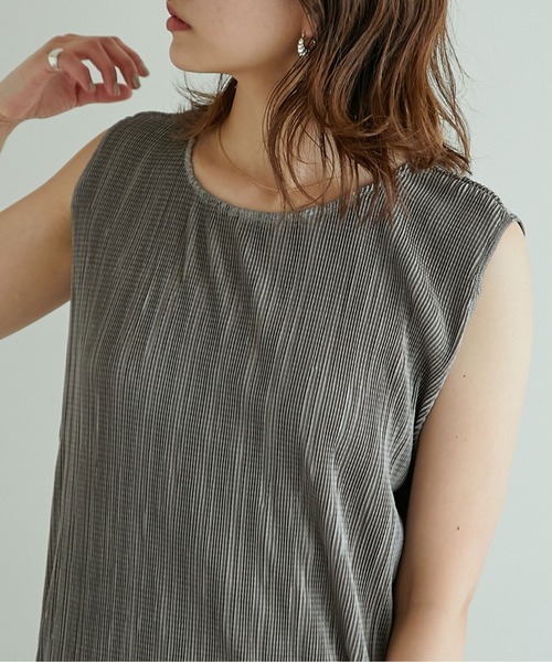 GALLARDAGALANTE（ガリャルダガランテ）の「プリーツロングワンピース（ワンピース・レディース・ベージュ/グレー・マルチサイズ）」の18枚目の写真