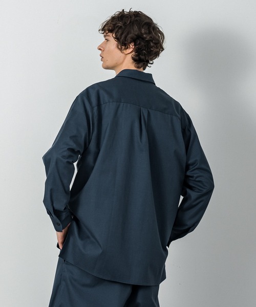 SLICK(スリック)の「綿麻シャークスキンダブルポケットシャツ(シャツ/ブラウス・メンズ・ライトグレー/ブラウン/ネイビー・1/2)」の13枚目の写真