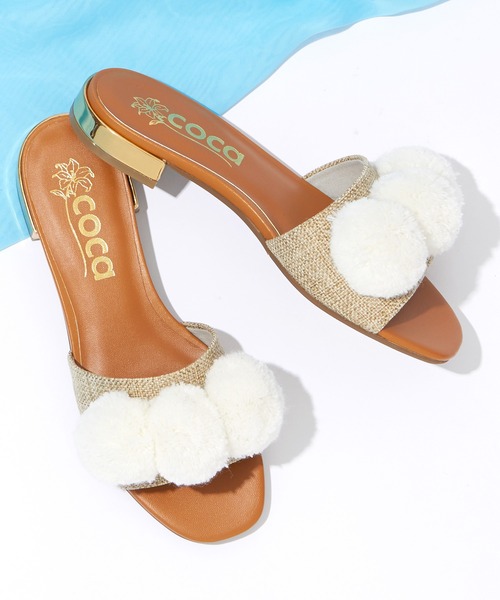 coca（ANDEX shoes product）（コカ）の「coca / コカ ポンポン飾り付き エスニック スリッパミュール ワンベルト 121025（サンダル・レディース・ベージュ/グレー/ネイビー・23.5cm/23cm/24.5cm/24cm/22.5cm）」の3枚目の写真