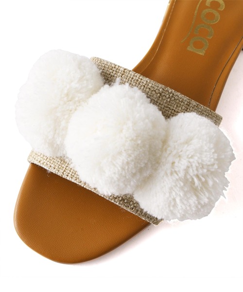 coca（ANDEX shoes product）（コカ）の「coca / コカ ポンポン飾り付き エスニック スリッパミュール ワンベルト 121025（サンダル・レディース・ベージュ/グレー/ネイビー・23.5cm/23cm/24.5cm/24cm/22.5cm）」の19枚目の写真