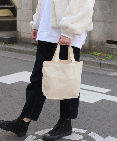 United Athle(ユナイテッドアスレ)の「【UNITED ATHLE】ユナイテッドアスレ ヘビーコットンキャンバストートバッグ Sサイズ 1460(トートバッグ・レディース・ブラック/ベージュ系1/ナチュラル/ネイビー/ベージュ系3/ベージュ系2/ライトグレー/ベージュ系4/レッド・S)」の10枚目の写真