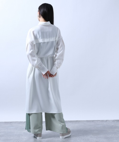 HARE(ハレ)の「2WAYバックプリーツワンピース(HARE)(ワンピース・レディース・ブラック/オフホワイト/ライトグリーン・FREE)」の4枚目の写真