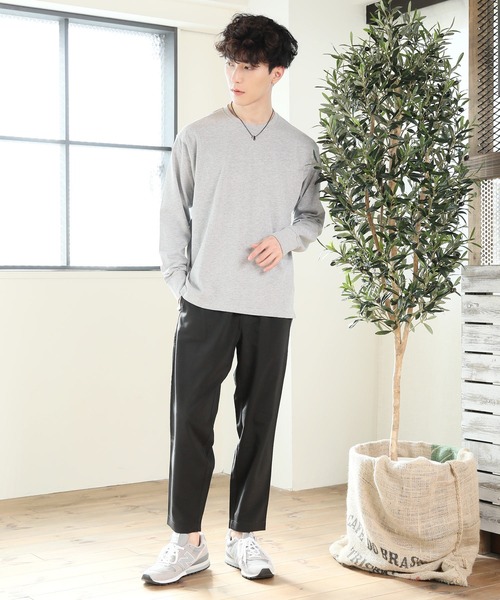 TopIsm(トップイズム)の「ワイドシルエット ヘビーウェイト ボーダー&無地 ロングTシャツ(Tシャツ/カットソー・メンズ・ホワイト/ブラック/ネイビー/グレー/ホワイト×ブラック・LL/M/L)」の6枚目の写真