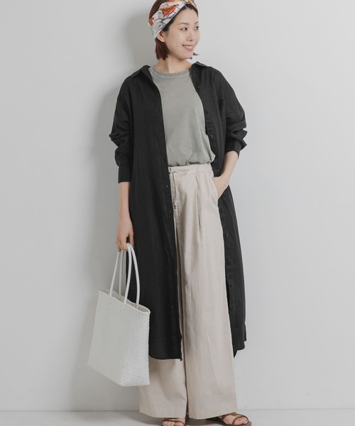 URBAN RESEARCH Sonny Label（アーバンリサーチサニーレーベル）の「リネンシャツワンピース（ワンピース・レディース・ベージュ系その他/ブラック/その他1/ブルー系その他・FREE）」の2枚目の写真