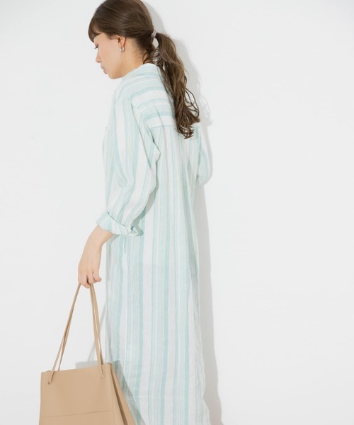 URBAN RESEARCH Sonny Label（アーバンリサーチサニーレーベル）の「リネンシャツワンピース（ワンピース・レディース・ベージュ系その他/ブラック/その他1/ブルー系その他・FREE）」の22枚目の写真