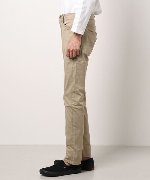 Levi's（リーバイス）の「【LEVI'S/リーバイス】５０２ＣＯＯＬ（清涼感のある着心地）カラー パンツ　テーパードシルエット（その他パンツ・メンズ・ブラック/ベージュ/オフホワイト・32inch/30inch/28inch/34inch/31inch/29inch/33inch）」の5枚目の写真