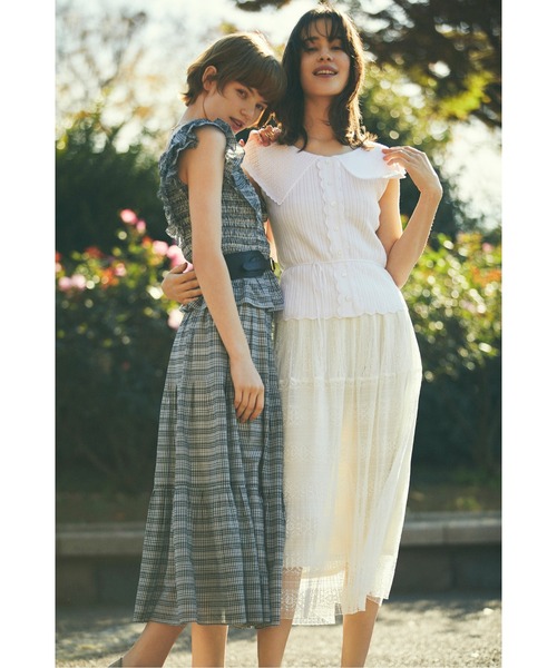 JILL by JILL STUART（ジルバイジルスチュアート）の「◇クロシェ風カラーアイレットニット（ニット/セーター・レディース・カーキ/ホワイト/ブラック・FREE）」の11枚目の写真