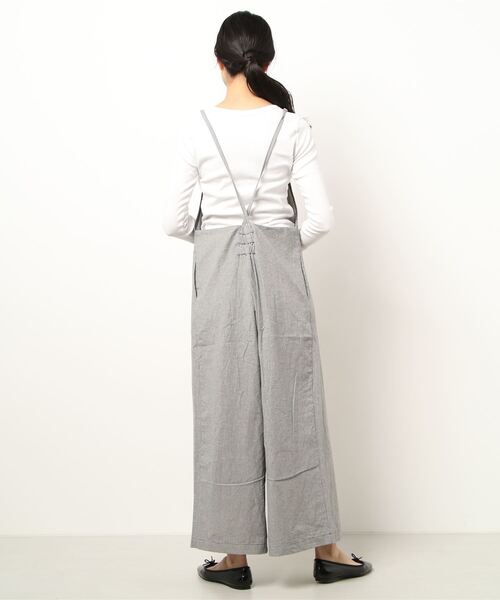 Samansa Mos2（サマンサ モスモス）の「後ろシャーリングキャミサロペット（サロペット/オーバーオール・レディース・ブラック/ベージュ/モカ/チャコール・ﾌﾘ-）」の6枚目の写真