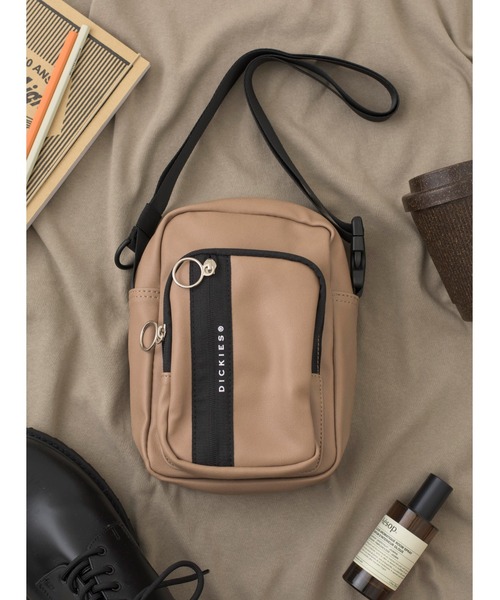 Dickies（ディッキーズ）の「【Dickies】DK SYNTHETIC LETHER MINI SHOULDER BAG 14505000（ショルダーバッグ・メンズ・グレー/ベージュ系その他/ベージュ/ブラック・FREE）」の16枚目の写真