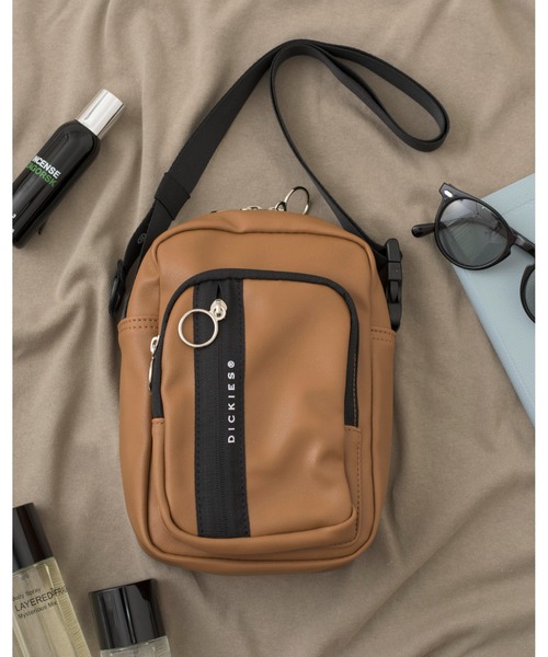 Dickies（ディッキーズ）の「【Dickies】DK SYNTHETIC LETHER MINI SHOULDER BAG 14505000（ショルダーバッグ・メンズ・グレー/ベージュ系その他/ベージュ/ブラック・FREE）」の15枚目の写真