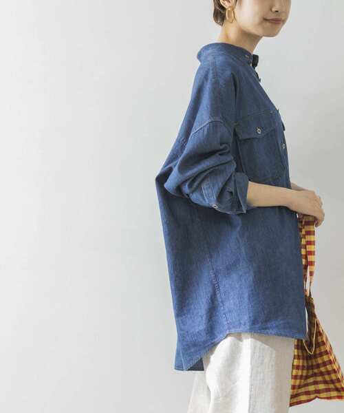 URBAN RESEARCH（アーバンリサーチ）の「バンドカラーデニムシャツ（シャツ/ブラウス・レディース・アイボリー/ブルー・FREE）」の7枚目の写真