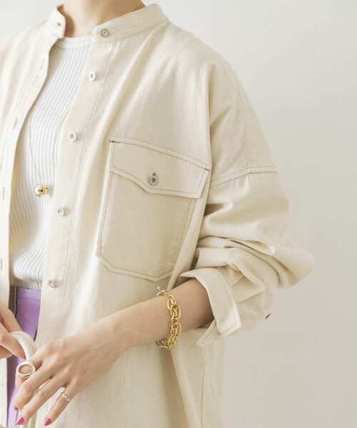 URBAN RESEARCH（アーバンリサーチ）の「バンドカラーデニムシャツ（シャツ/ブラウス・レディース・アイボリー/ブルー・FREE）」の9枚目の写真