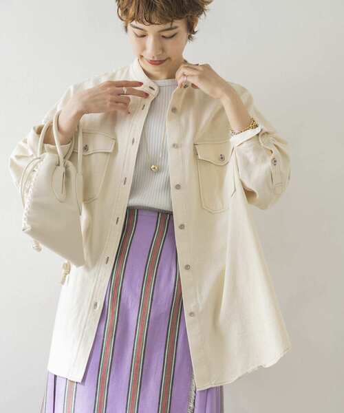 URBAN RESEARCH（アーバンリサーチ）の「バンドカラーデニムシャツ（シャツ/ブラウス・レディース・アイボリー/ブルー・FREE）」の10枚目の写真