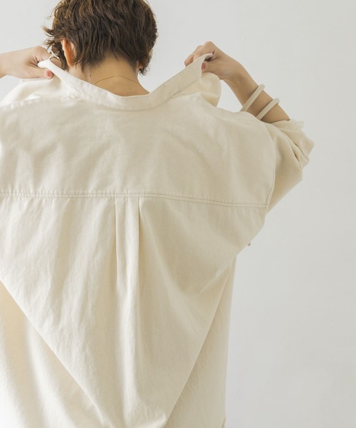 URBAN RESEARCH（アーバンリサーチ）の「バンドカラーデニムシャツ（シャツ/ブラウス・レディース・アイボリー/ブルー・FREE）」の12枚目の写真