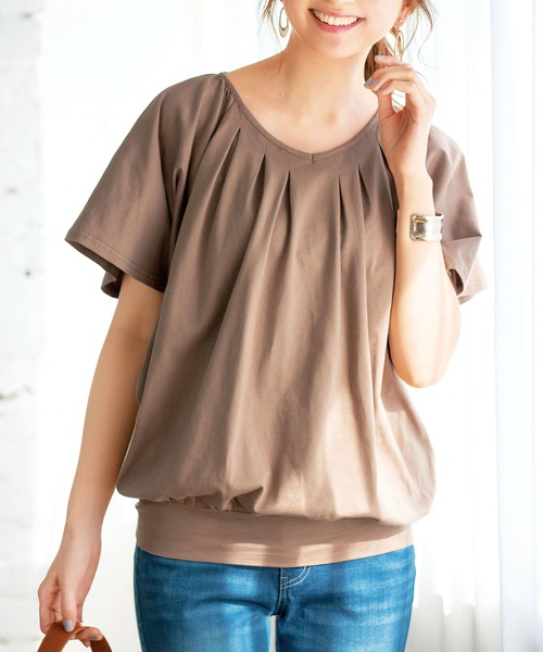 GeeRA(ジーラ)の「接触冷感!タックデザインフレアー袖プルオーバー(Tシャツ/カットソー・レディース・ブラック/モカ/オフホワイト/ブルーグリーン・LARGE/MEDIUM/X-LARGE/XX-LARGE)」の1枚目の写真