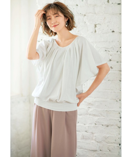 GeeRA(ジーラ)の「接触冷感!タックデザインフレアー袖プルオーバー(Tシャツ/カットソー・レディース・ブラック/モカ/オフホワイト/ブルーグリーン・LARGE/MEDIUM/X-LARGE/XX-LARGE)」の13枚目の写真