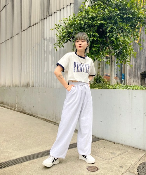 WHO'S WHO gallery(フーズフーギャラリー)の「リンガーコンパクトTEE(Tシャツ/カットソー・レディース・ホワイト/ブラック/グリーン/オートミール・FREE)」の9枚目の写真