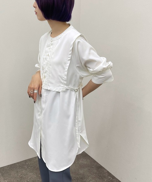 apres jour mignon(アプレジュールミニョン)の「デザインバンドカラーシャツ 【ZOZOTOWN限定アイテム】(シャツ/ブラウス・レディース・オフホワイト/ブラック/アイボリー・フリー/X-LARGE)」の4枚目の写真