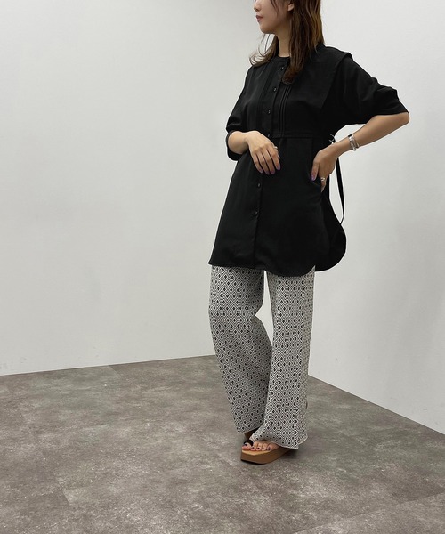 apres jour mignon(アプレジュールミニョン)の「デザインバンドカラーシャツ 【ZOZOTOWN限定アイテム】(シャツ/ブラウス・レディース・オフホワイト/ブラック/アイボリー・フリー/X-LARGE)」の17枚目の写真