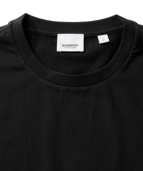 ECHELLE Liberte（エシェルリベルテ）の「BURBERRY TESLOW CUTSEW バーバリー  ロゴテープ オーバーサイズ Tシャツ（Tシャツ/カットソー・メンズ・ブラック・SMALL/X-SMALL）」の4枚目の写真