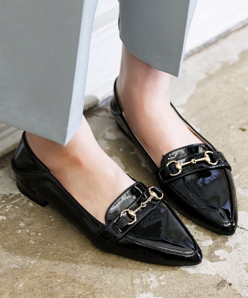 GeeRA（ジーラ）の「ビットローファー＜ポインテッドトゥ＞（ローファー・レディース・アイボリー/キャメル/パイソン/ブラック系その他/レオパード/ブラック/ダークブラウン/その他1/サンドグレー/ライトホワイト・MEDIUM/X-LARGE/SMALL/LARGE）」の8枚目の写真