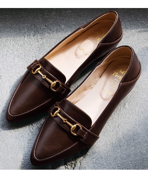 GeeRA（ジーラ）の「ビットローファー＜ポインテッドトゥ＞（ローファー・レディース・アイボリー/キャメル/パイソン/ブラック系その他/レオパード/ブラック/ダークブラウン/その他1/サンドグレー/ライトホワイト・MEDIUM/X-LARGE/SMALL/LARGE）」の16枚目の写真