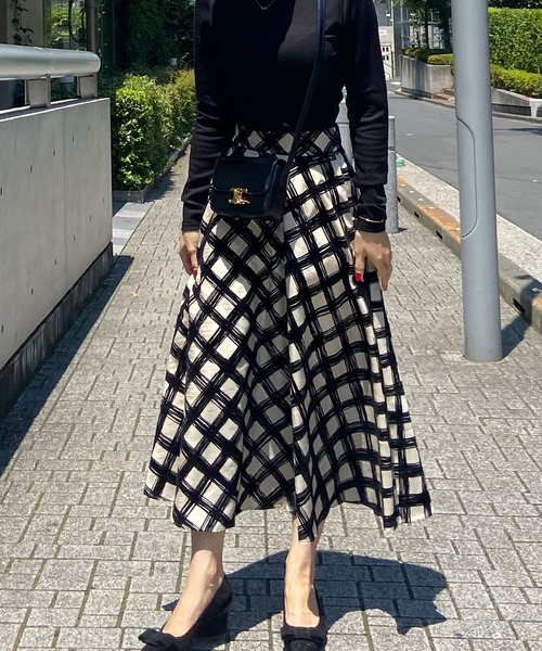 JENNE（ジェンヌ）の「日本製フロッキーフレアスカート（スカート・レディース・ベージュ/ブルー・SMALL/MEDIUM/LARGE）」の20枚目の写真