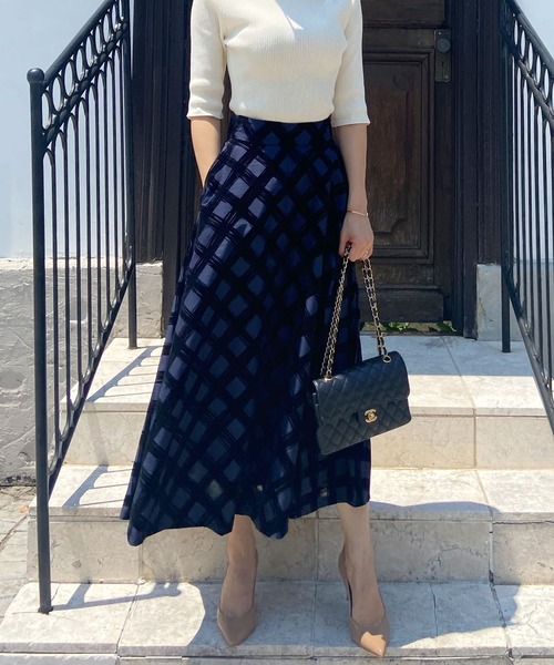 JENNE（ジェンヌ）の「日本製フロッキーフレアスカート（スカート・レディース・ベージュ/ブルー・SMALL/MEDIUM/LARGE）」の7枚目の写真