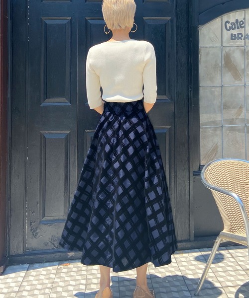 JENNE（ジェンヌ）の「日本製フロッキーフレアスカート（スカート・レディース・ベージュ/ブルー・SMALL/MEDIUM/LARGE）」の11枚目の写真