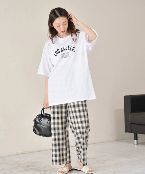 Monocoro toppi(モノコロトッピ)の「ロゴプリントTシャツ-LOSANGELS-(Tシャツ/カットソー・レディース・グリーン/ホワイト/チャコールグレー・M)」の10枚目の写真