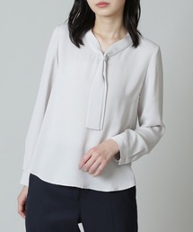 ボウタイフィックスブラウス