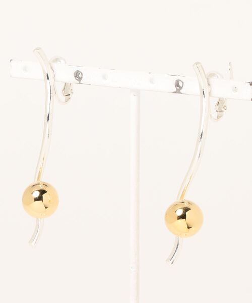 sea,ds mara(シーズマーラ)の「【Sea’ds mara】Fractal Earrings(イヤリング・レディース・シルバー・FREE)」の3枚目の写真