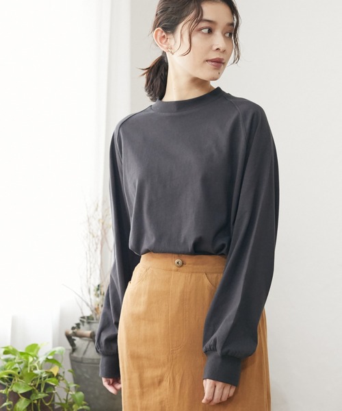 Green　Parks（グリーンパークス）の「ハイネックラグランロンTEE＊（Tシャツ/カットソー・レディース・チャコールグレー/ライトグレー/レッド/オフホワイト・FREE）」の3枚目の写真