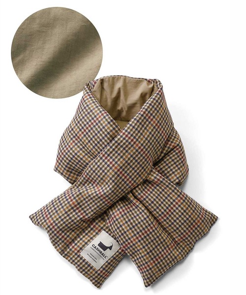 IEDIT（イディット）の「ＩＥＤＩＴ　くるっと巻いて簡単　着こなしを格上げする　ＣＡＳＨＢＡＬＬ（Ｒ）中わた遣いのリバーシブルマフラー（マフラー・レディース・ベージュ/ネイビー・ONE SIZE）」の4枚目の写真