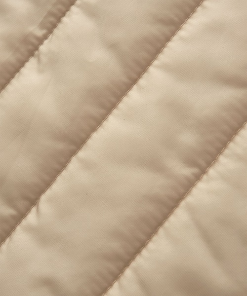 Chaco closet（チャコ クローゼット）の「オーバーサイズキルティングサイドスリットリバーシブルノーカラーコート 2021WINTER（ノーカラージャケット・レディース・ブラック/アイボリー/ライトカーキ/ベージュ/アイボリー系1・FREE）」の20枚目の写真